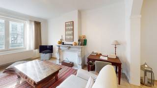 <p>Stylishly furnished apartment a stone's throw from Central Station.</p>
<p>Layout: Hall, cloakroom, and separate toilet. Spacious, attractive living room, fully furnished. Fully equipped kitchen with all household appliances. Two large bedrooms in a quiet location at the rear. Bathroom with walk-in shower, sink, and washing machine.</p>
<p>Possibility to rent a parking space nearby.<br /><br /></p>
<p>Advantages:</p>
<p>- Very central location</p>
<p>- Fully furnished</p>
<p>- Rent includes WiFi</p>