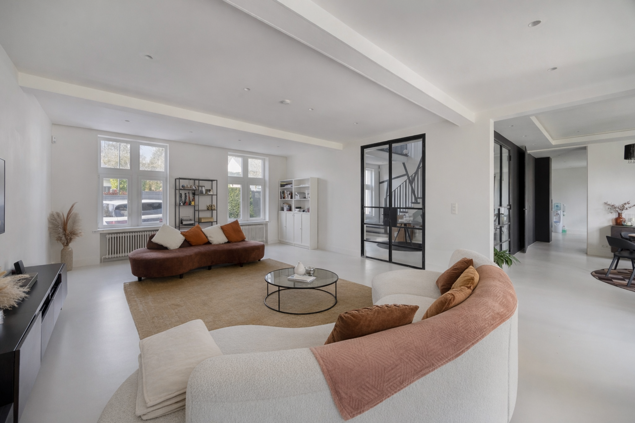 Maison à louer à Uccle avec 9 chambres - photo 4