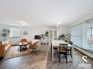 Ontdek dit uiterst energiezuinige appartement (E-peil 15) met een bewoonbare oppervlakte van 95 m² en een aangenaam terras van 11 m². Dankzij...