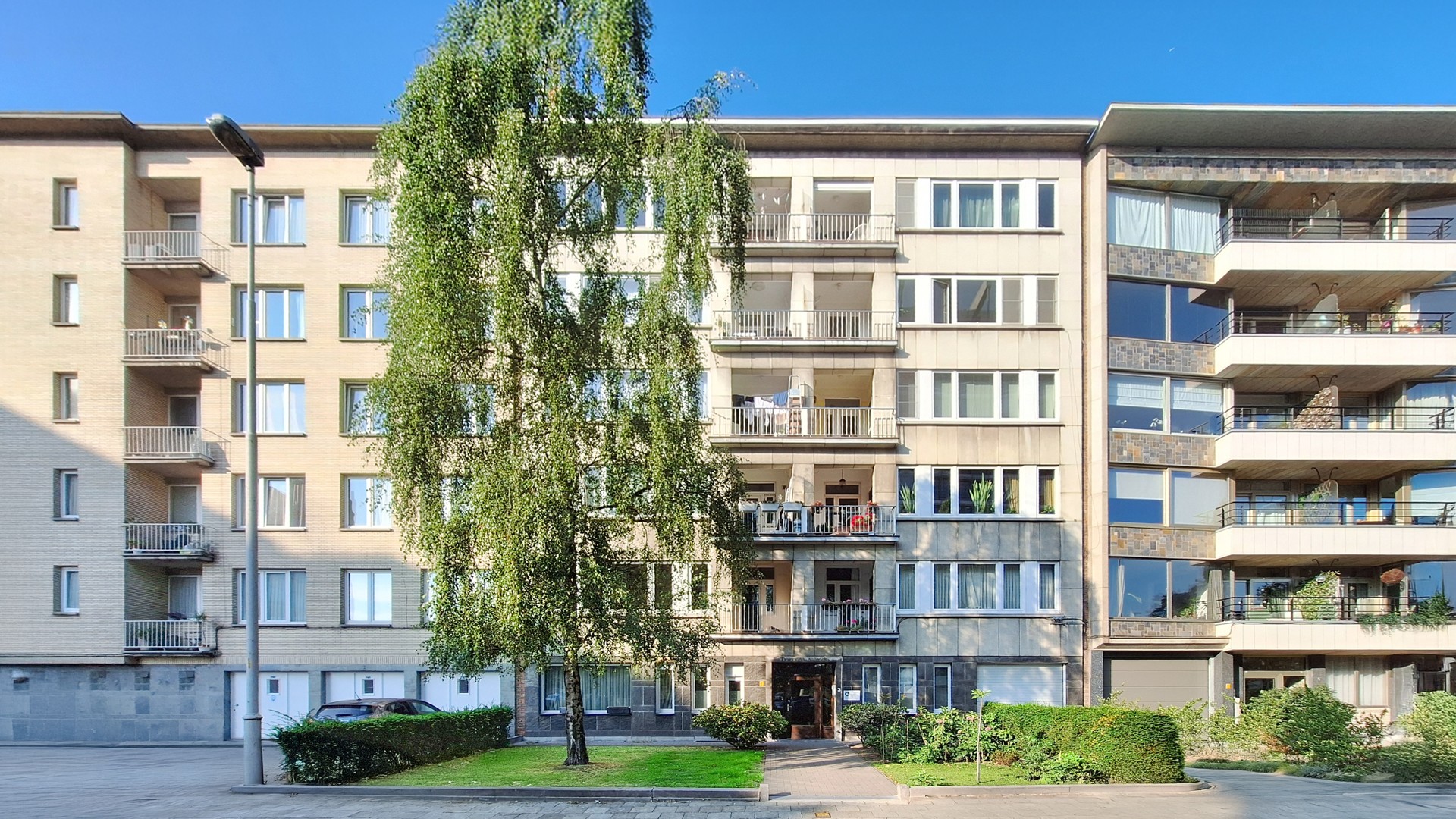 Apartment for sale in Antwerp with 3 bedrooms - photo 1