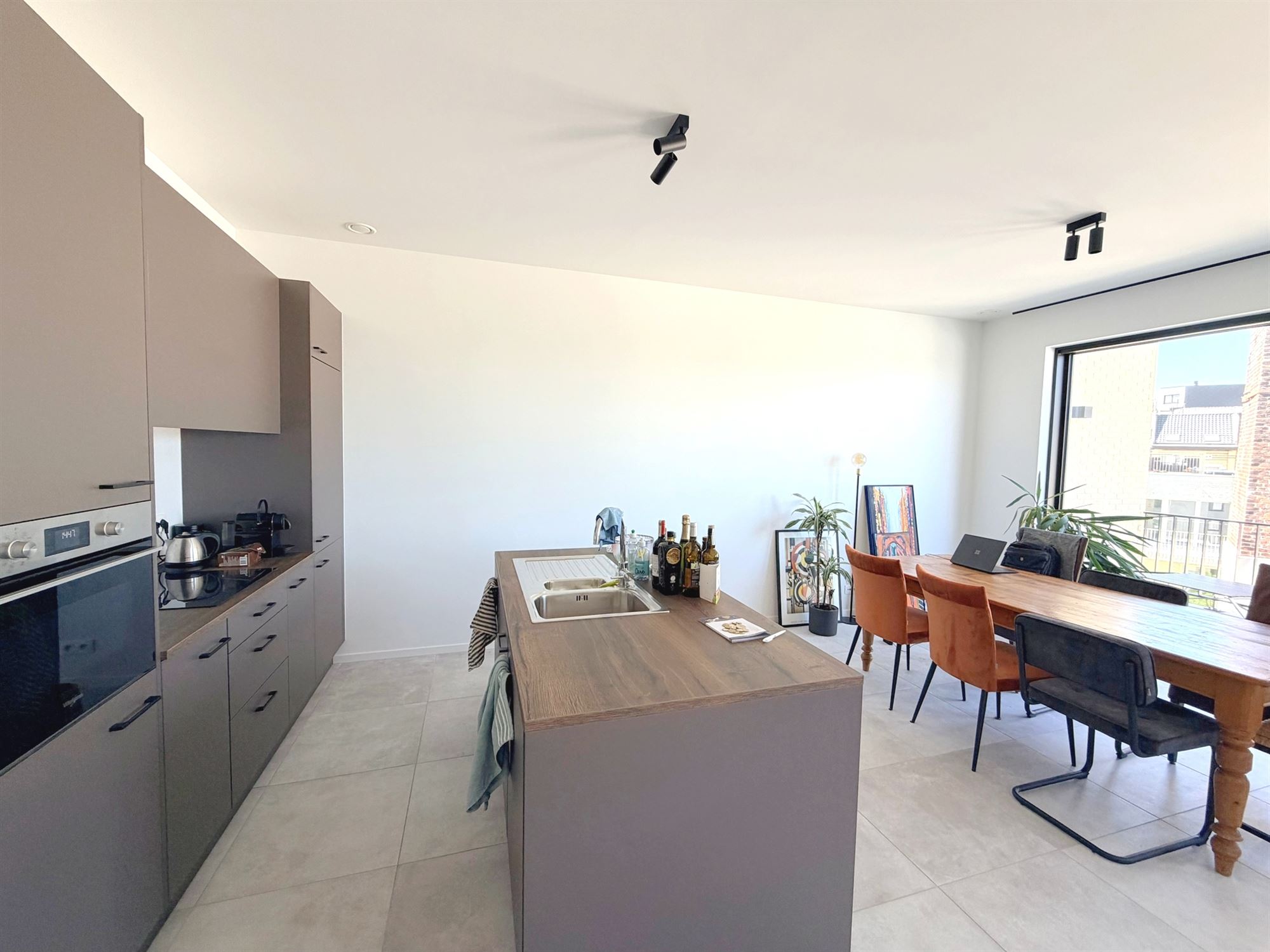 COMFORTABEL 2SLK APP MET TERRAS IN EEN NIEUWE WOONBUURT - foto 4