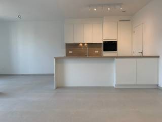 Modern en comfortabel wonen in een luxueus 2 slaapkamer appartement in het nieuwbouwproject Neerhof. Geniet van een centrale ligging, grote...