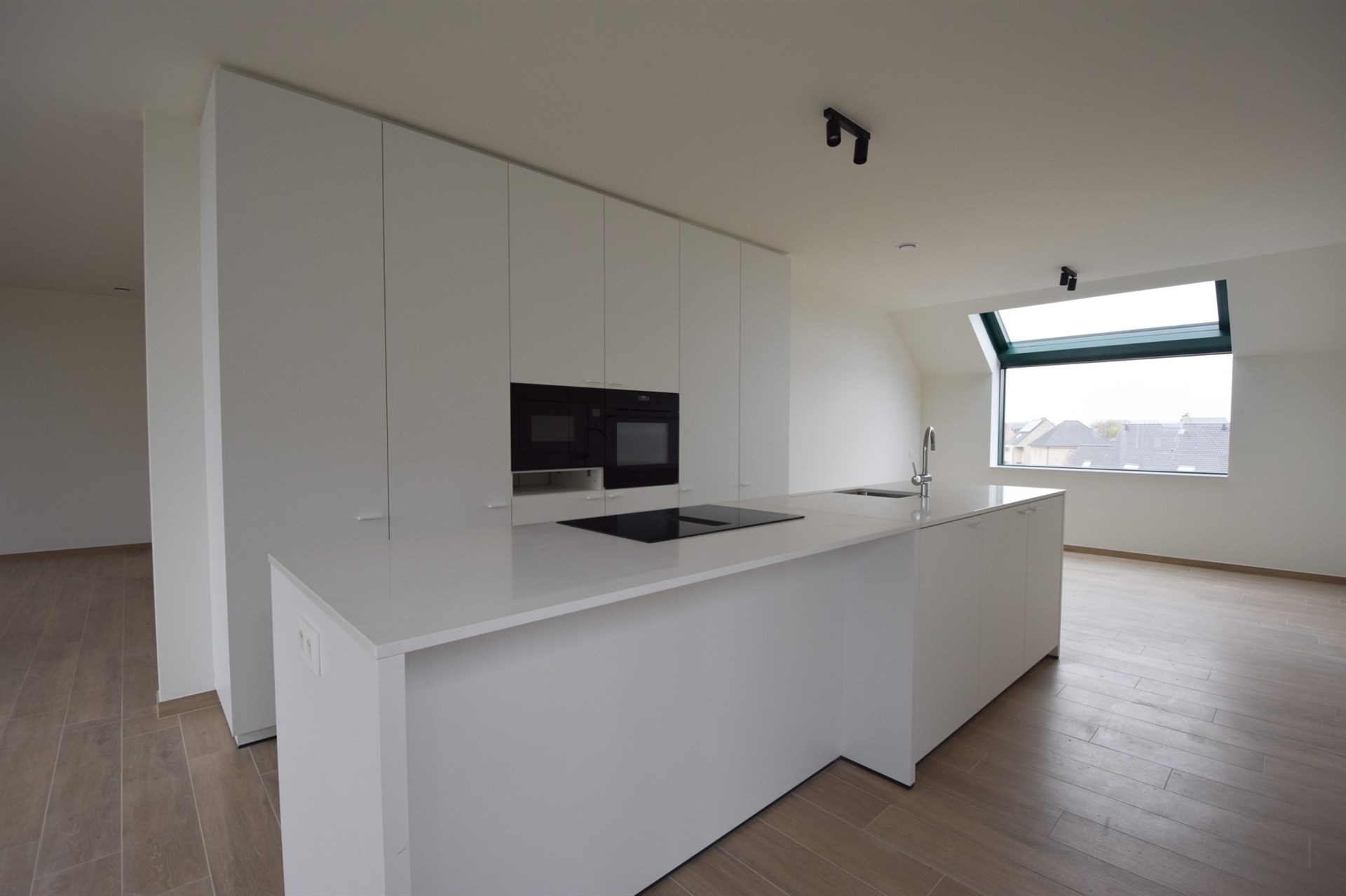 Luxueus duplex-appartement in het centrum van Sint-Gillis-Waas! - foto 5