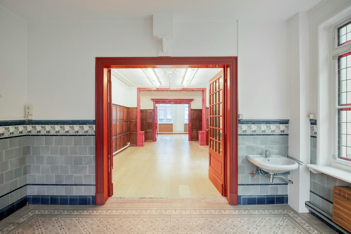 Charming mansion for sale in the city center of Bruges  - photo 4