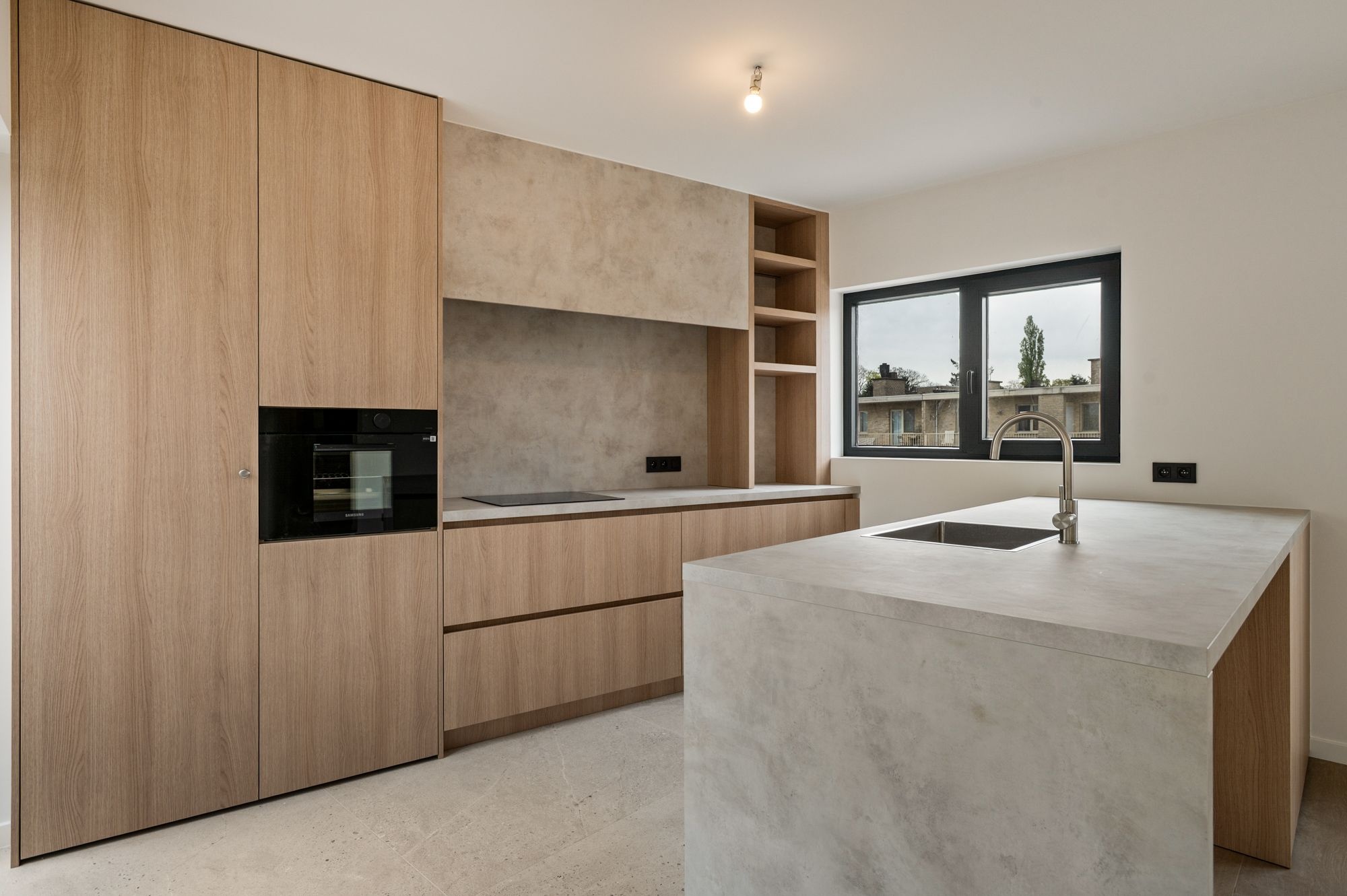 Volledig gerenoveerd appartement met 2 ruime slaapkamers op toplocatie in Mariaburg! - foto 3