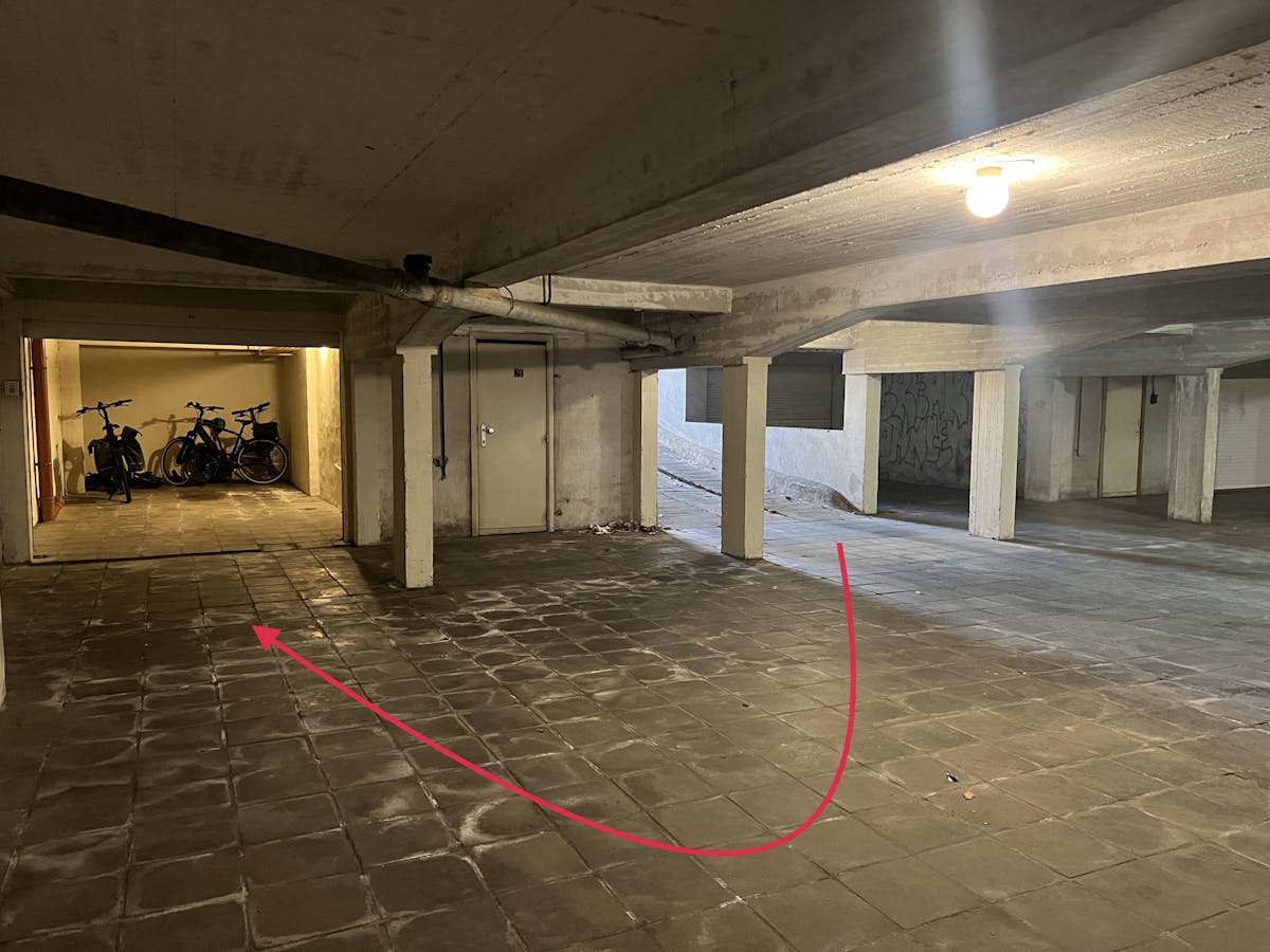 Spacious garage box for sale in Ostend - Mariakerke - photo 2