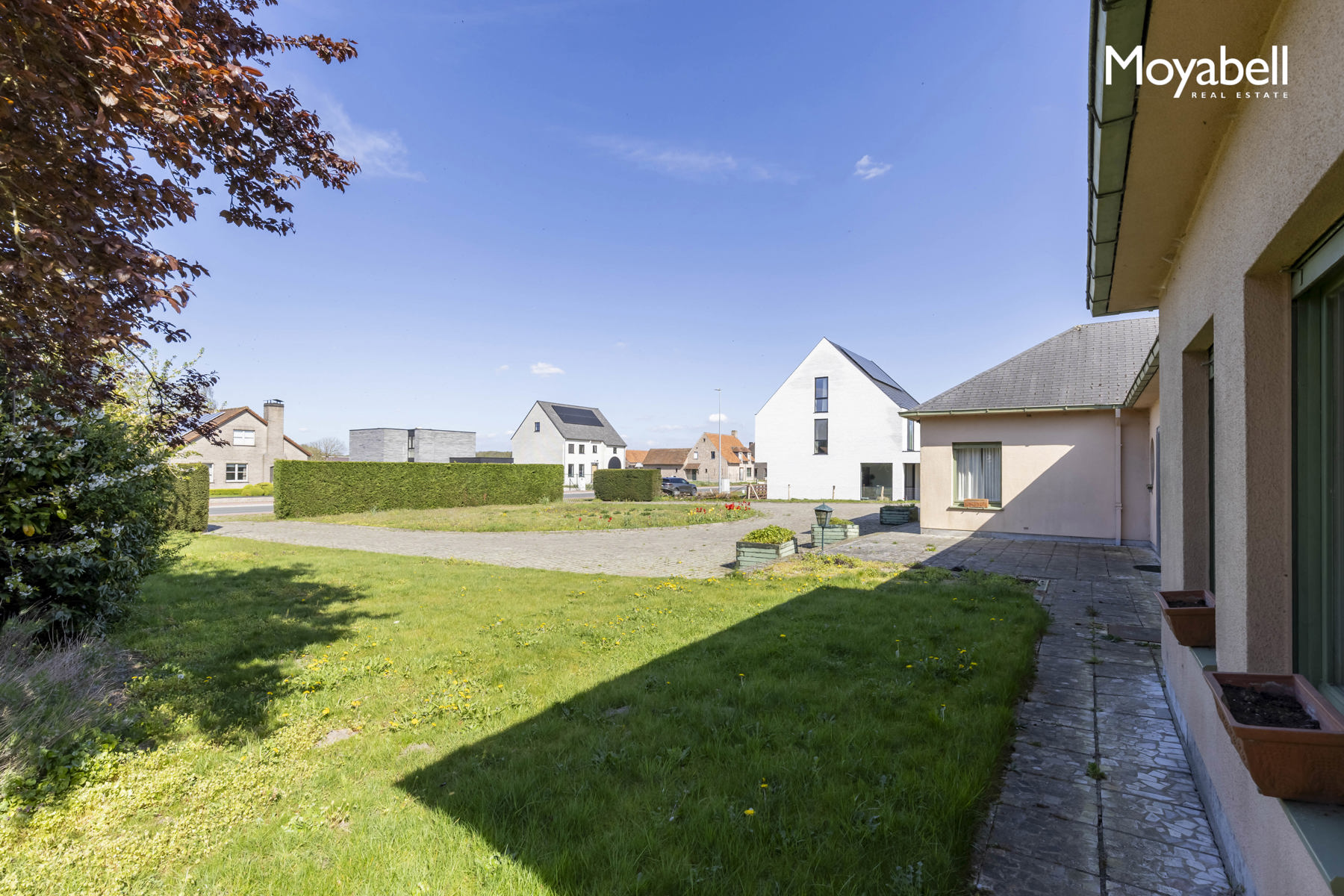 Te renoveren karaktervolle villa op een uitzonderlijk perceel van 8100m2 - foto 5