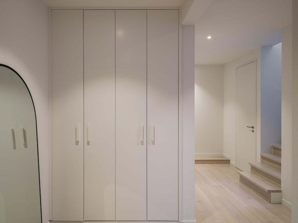 Architecturaal 3-slaapkamerappartement met twee terrassen in het centrum van Gent. - photo 4