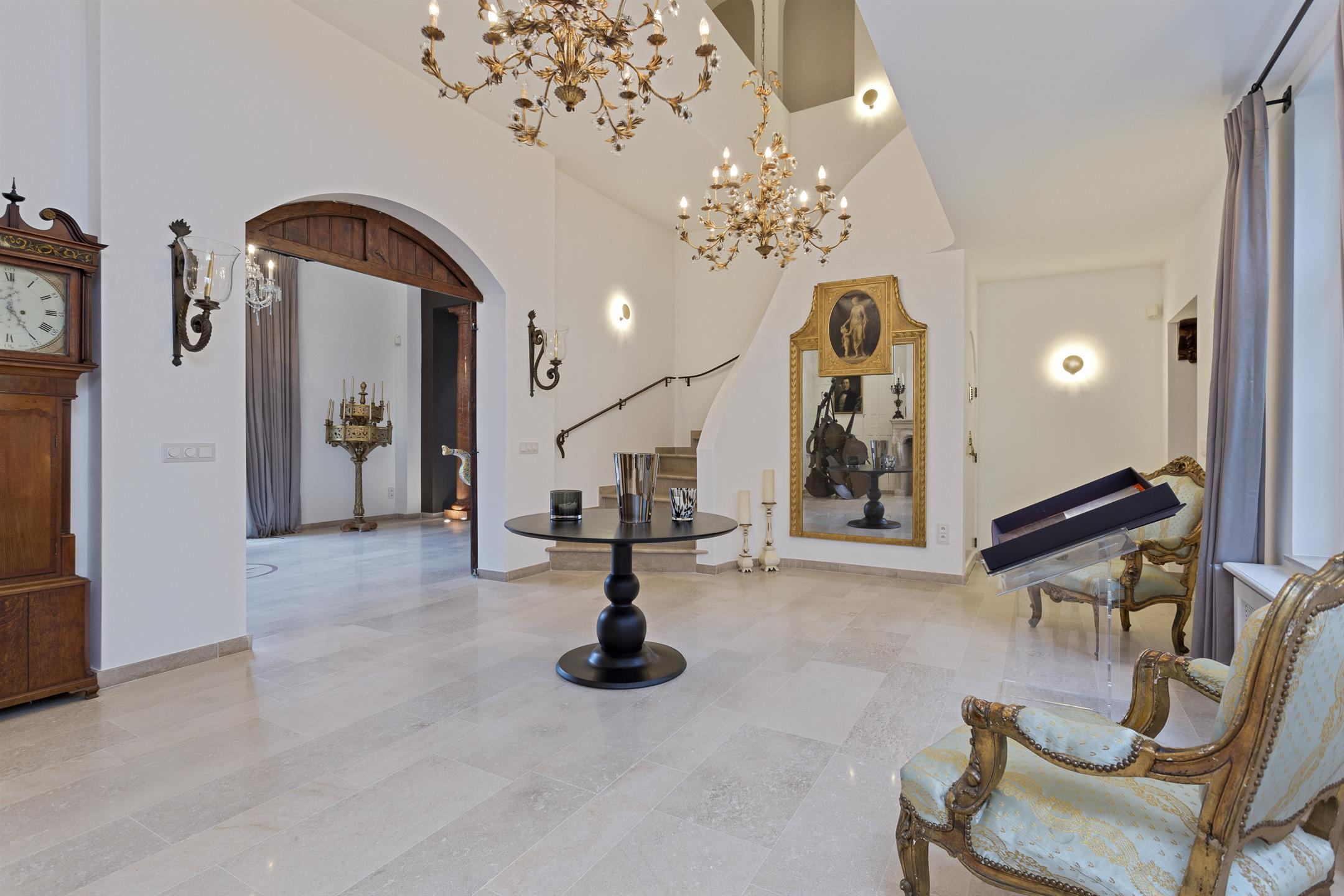 Prachtig afgewerkt landhuis in Engelse stijl met 5 slpks - foto 5