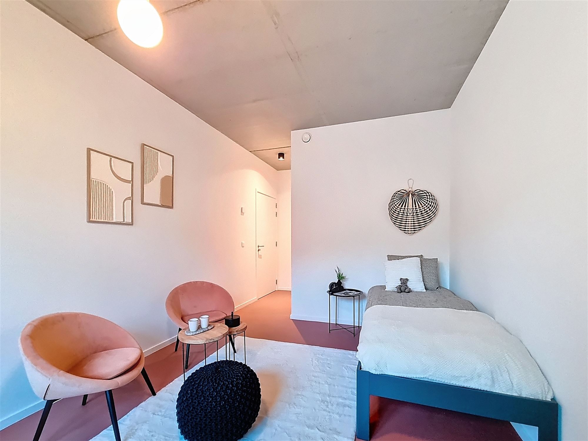 FURNISHED STUDENT ROOM - photo 4