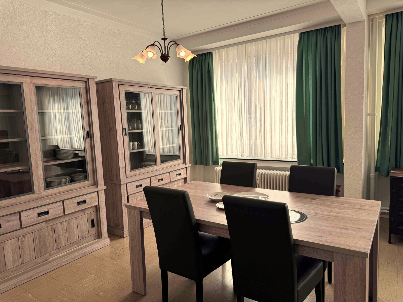 RUIM BEMEUBELD 1-SLAAPKAMERAPPARTEMENT OP CENTRALE LIGGING! - foto 3