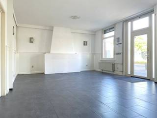 Commercial à louer à Ravels