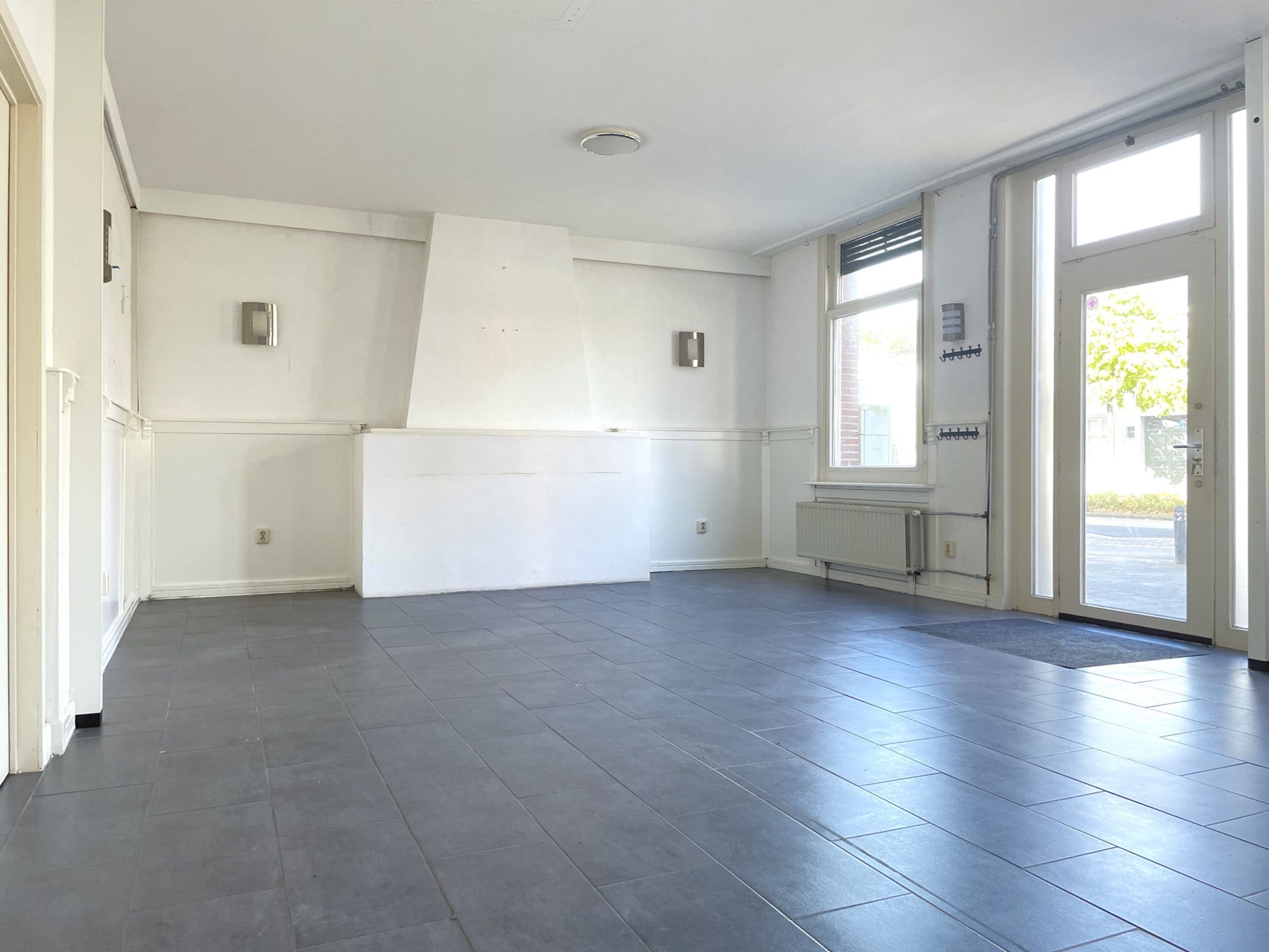 Commercial à louer à Poppel - photo 2