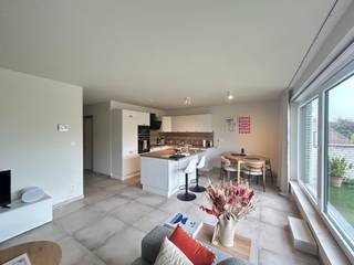 Moorslede: Nieuwbouwappartement te koop in residentie Morcelede.  Appartement met 2 slaapkamers, terras. Dit appartement bevindt zich op het...