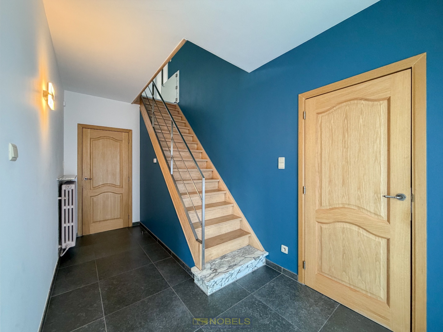 Te koop, Energiezuinige gezinswoning met inpandige garage op centrale ligging te Dikkelvenne (Gavere)! - photo 5