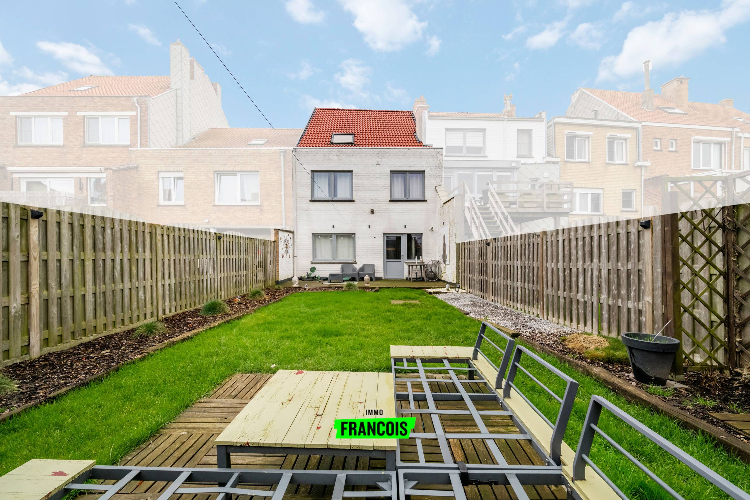 Charmante bel-etagewoning op topligging te Oostende - foto 1