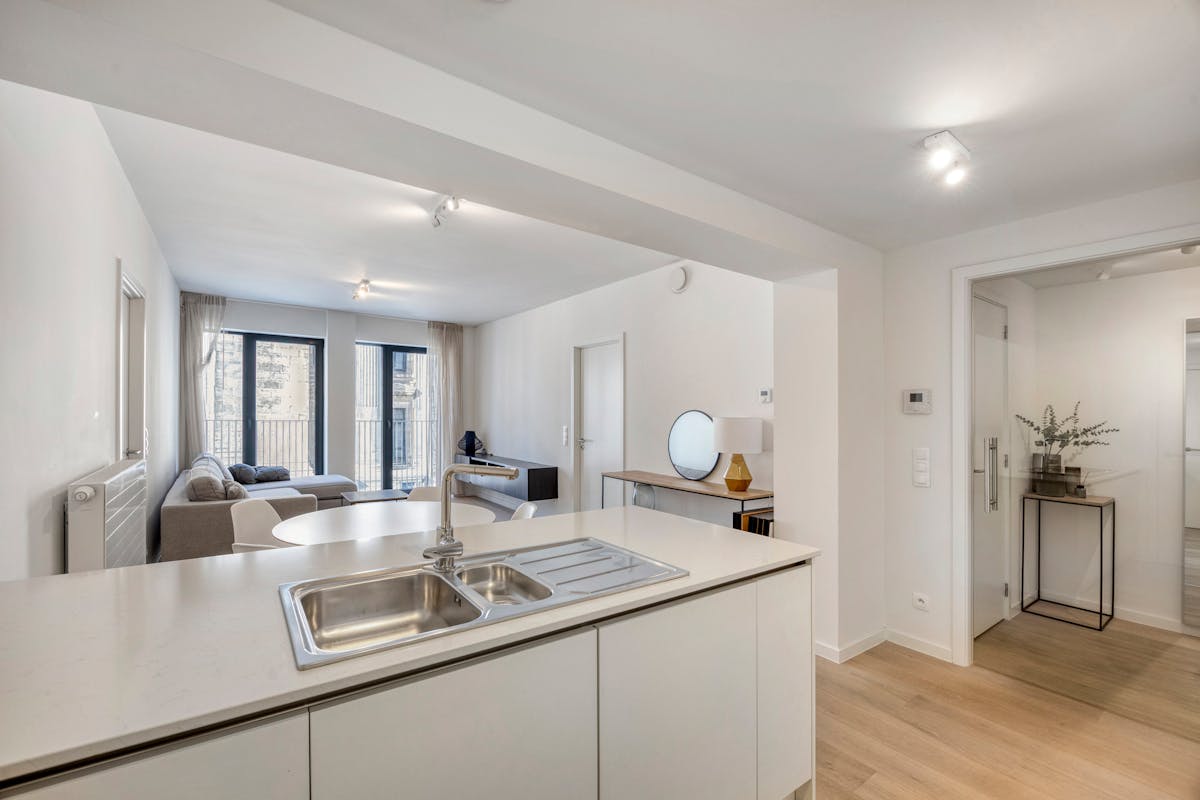 Appartement twee slaapkamers achter het Justitiepaleis - foto 4