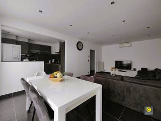 Spacious 2-bedroom apartment with terrace and parking place in BoomOn a very central location in Boom we find this pleasant apartment. It is located...