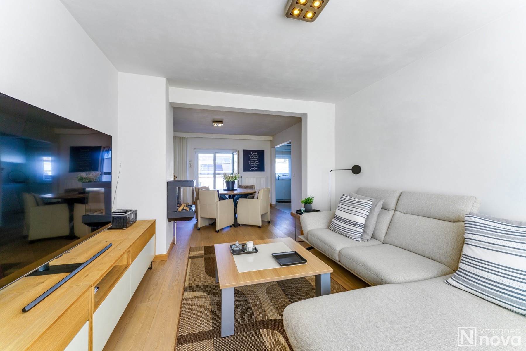 Gerenoveerde woning aan de rand van de stad - foto 5