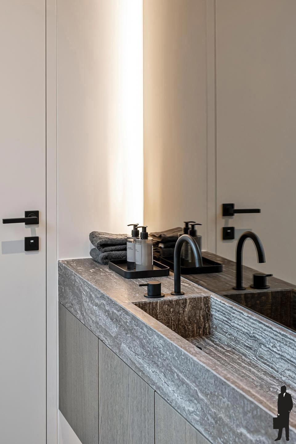 House for rent in Brasschaat with 5 bedrooms - photo 4