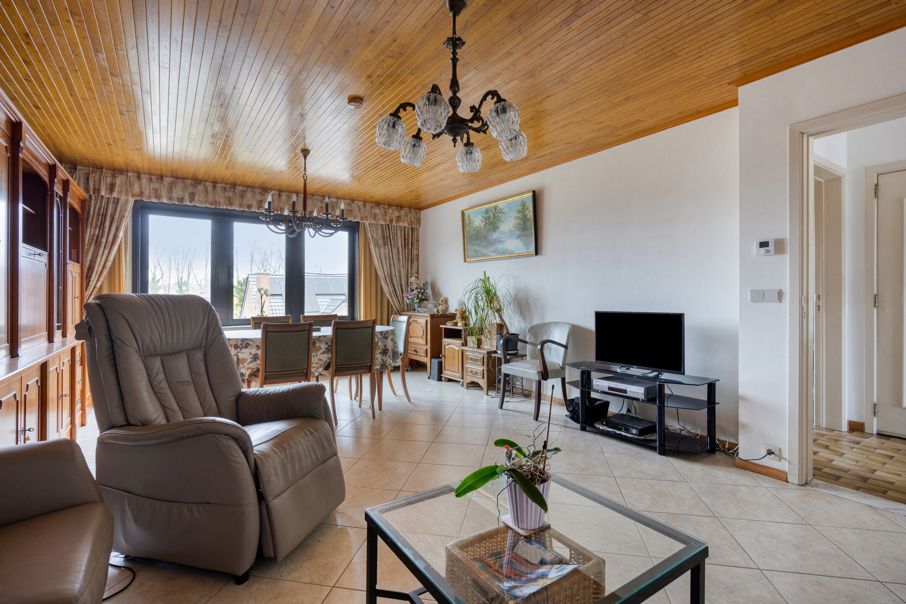 Appartement (2e verdieping) met 2 slaapkamers en garage - foto 4