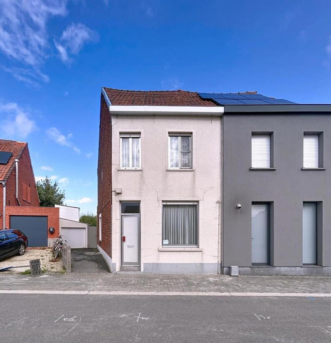 House for sale in Ingelmunster with 3 bedrooms - photo 1