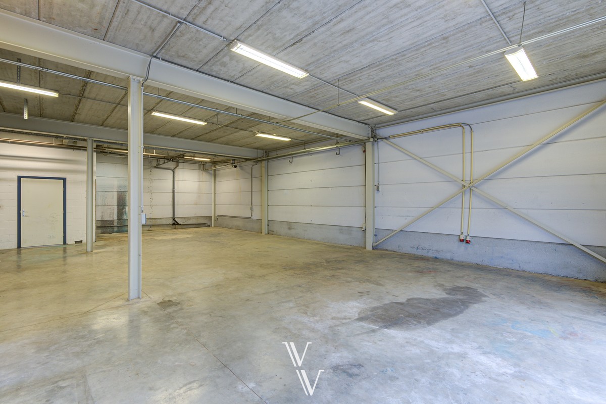 Commercial à louer à Zandhoven - photo 5