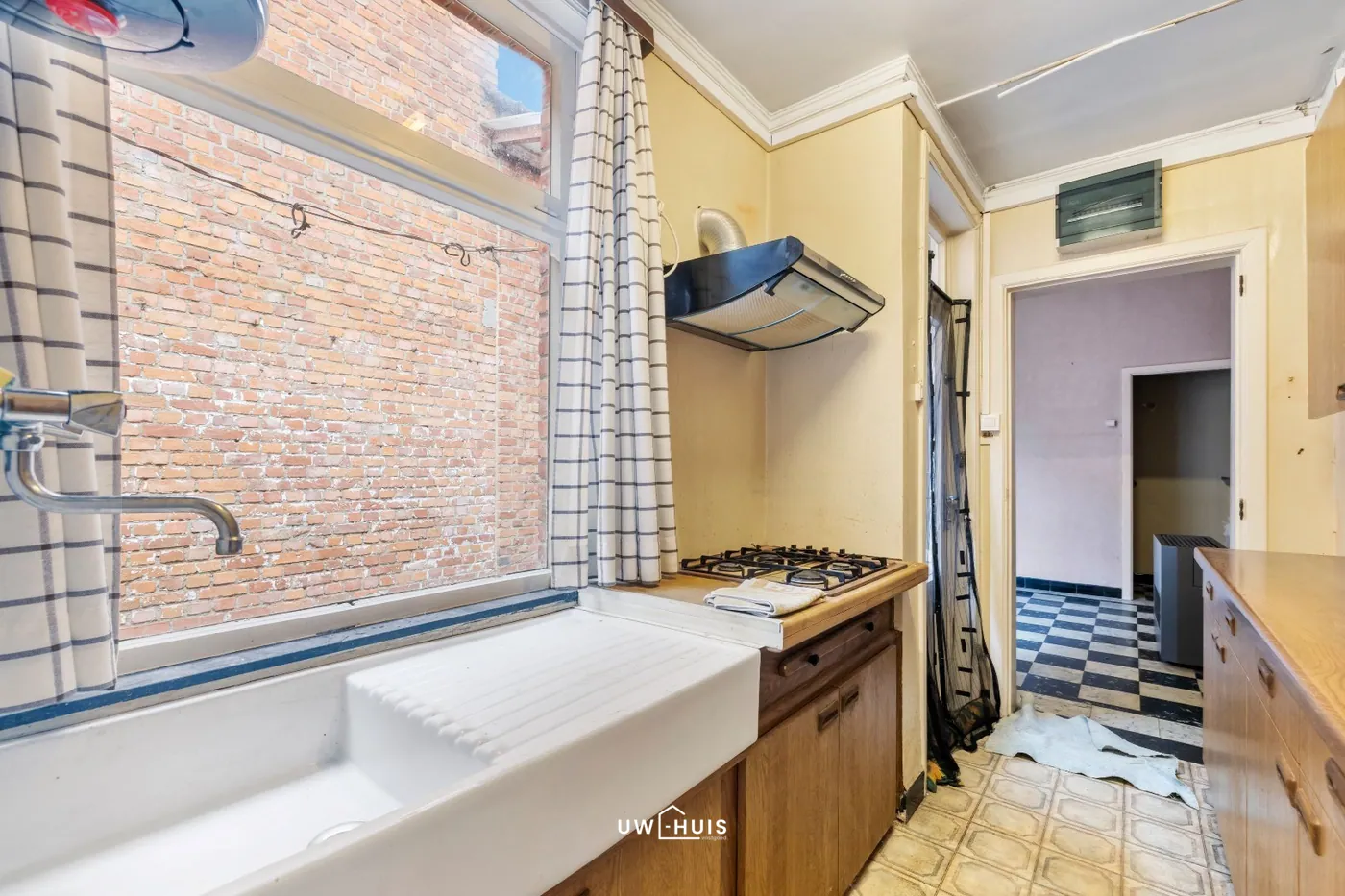 Ruim woonhuis met veel renovatie mogelijkheden te Temse - foto 5