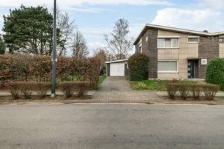 Rustig wonen in het groen, met alle comfort van vandaagDeze gezinswoning is gelegen in een rustige en groene buurt, ideaal voor wie houdt van natuur,...