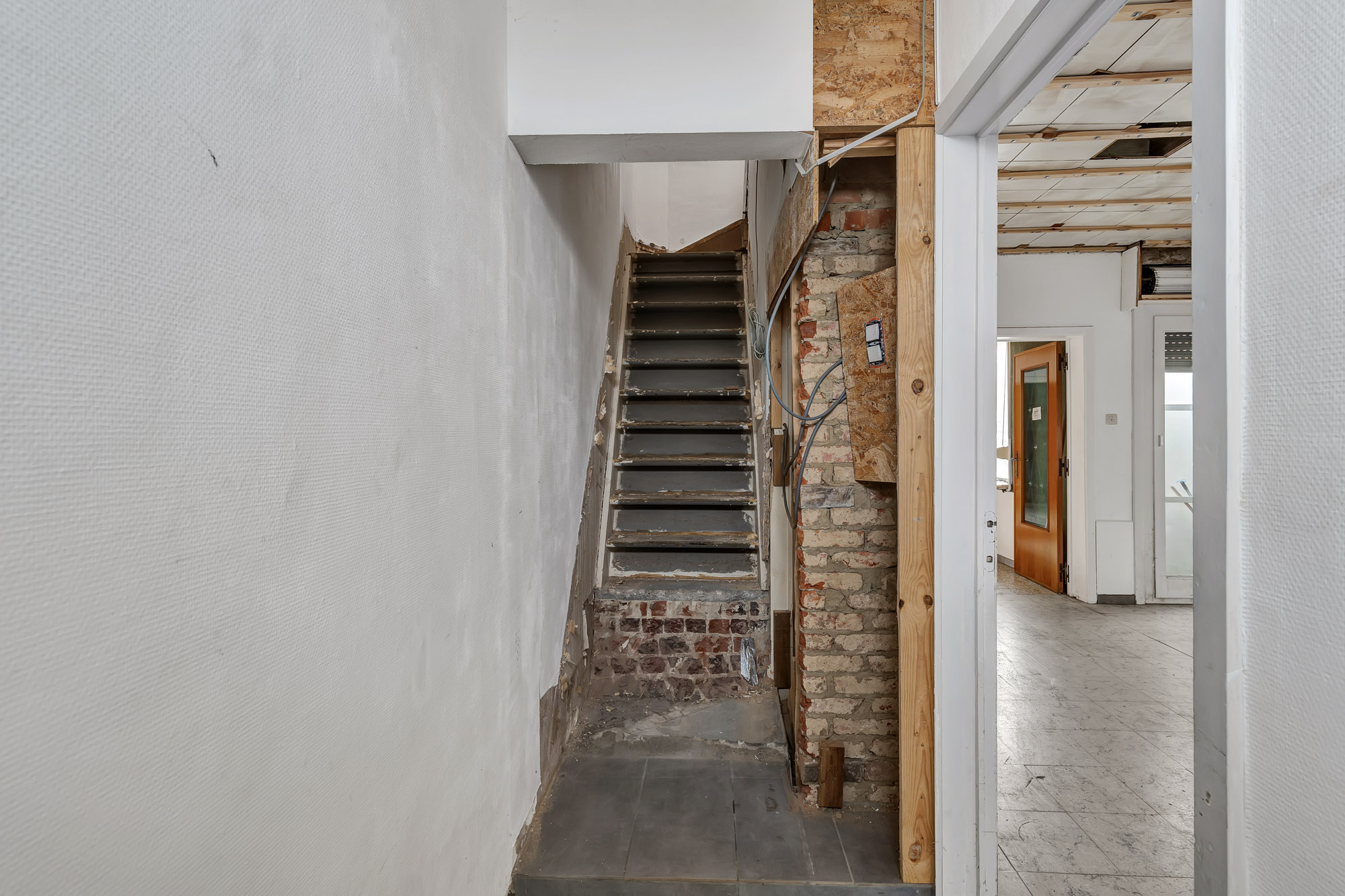 Te renoveren woning centrum Deinze - foto 3