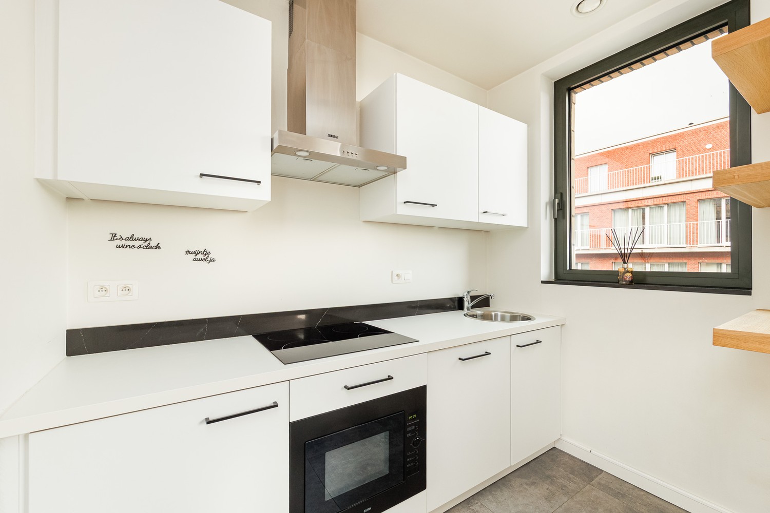 Recent 1-slaapkamer appartement met terras vlakbij Park Spoor Noord - photo 4