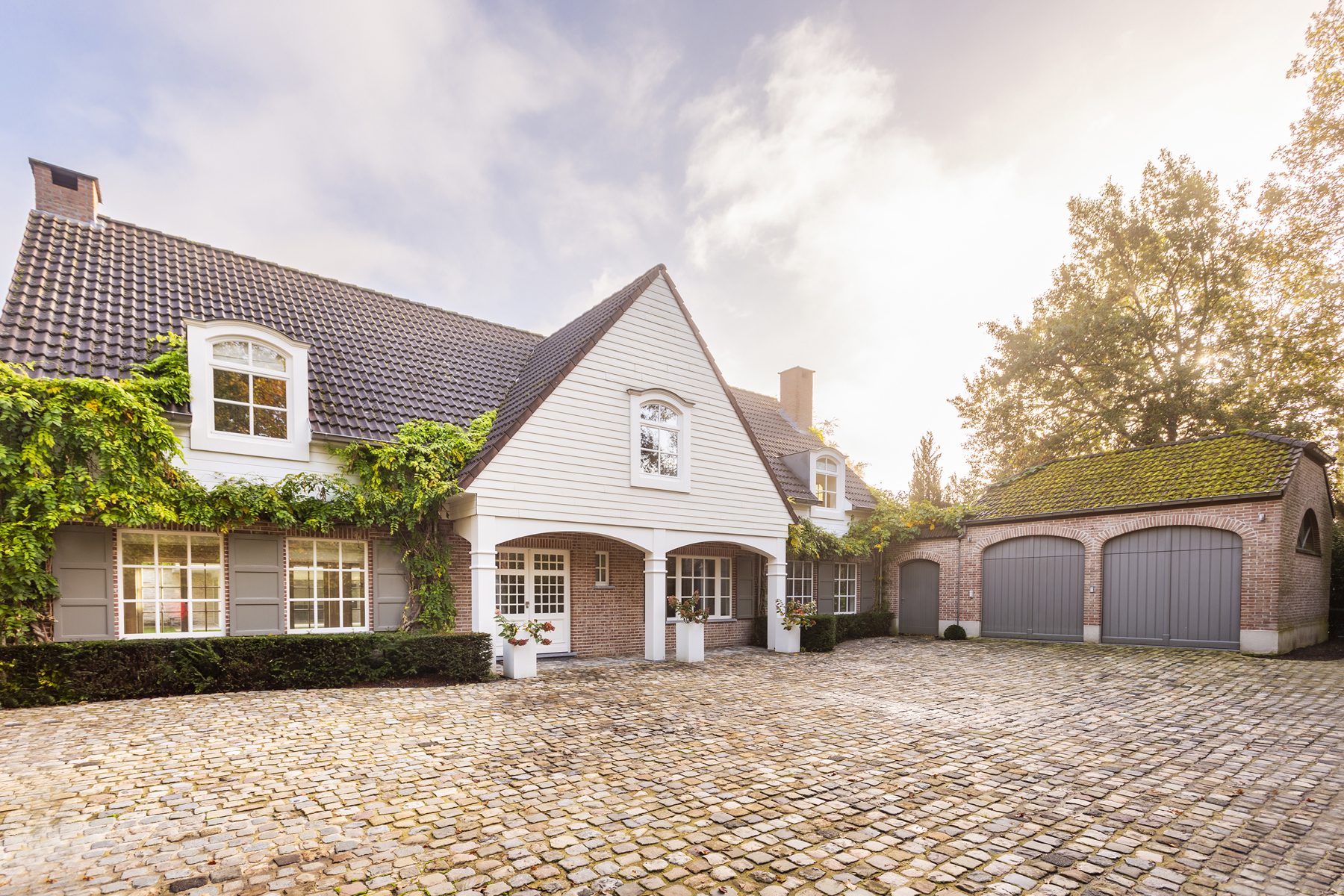 Instapklare villa met zwembad en poolhouse - foto 1