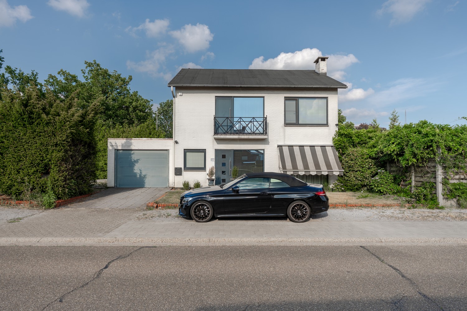 Ruime open bebouwing met handelspand met een oppervlakte van 460m² - foto 1