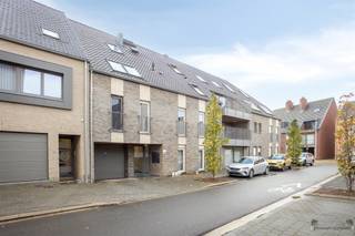 ENERGIEZUINIG APPARTEMENT MET TERRAS EN GARAGE IN HET HART VAN TESSENDERLO (EPC A)Dit energiezuinig appartement ligt op een toplocatie in het centrum...