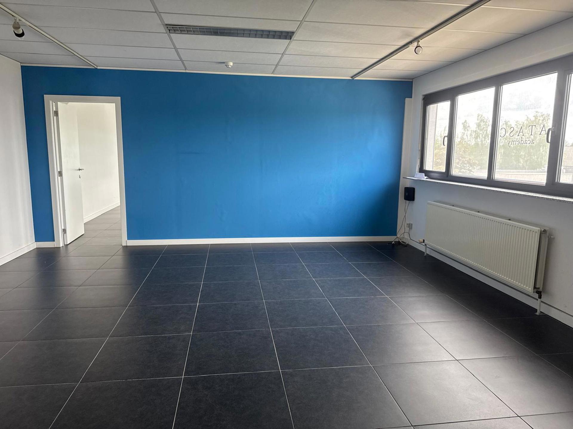 Commercial à vendre à Saint-Nicolas - photo 4