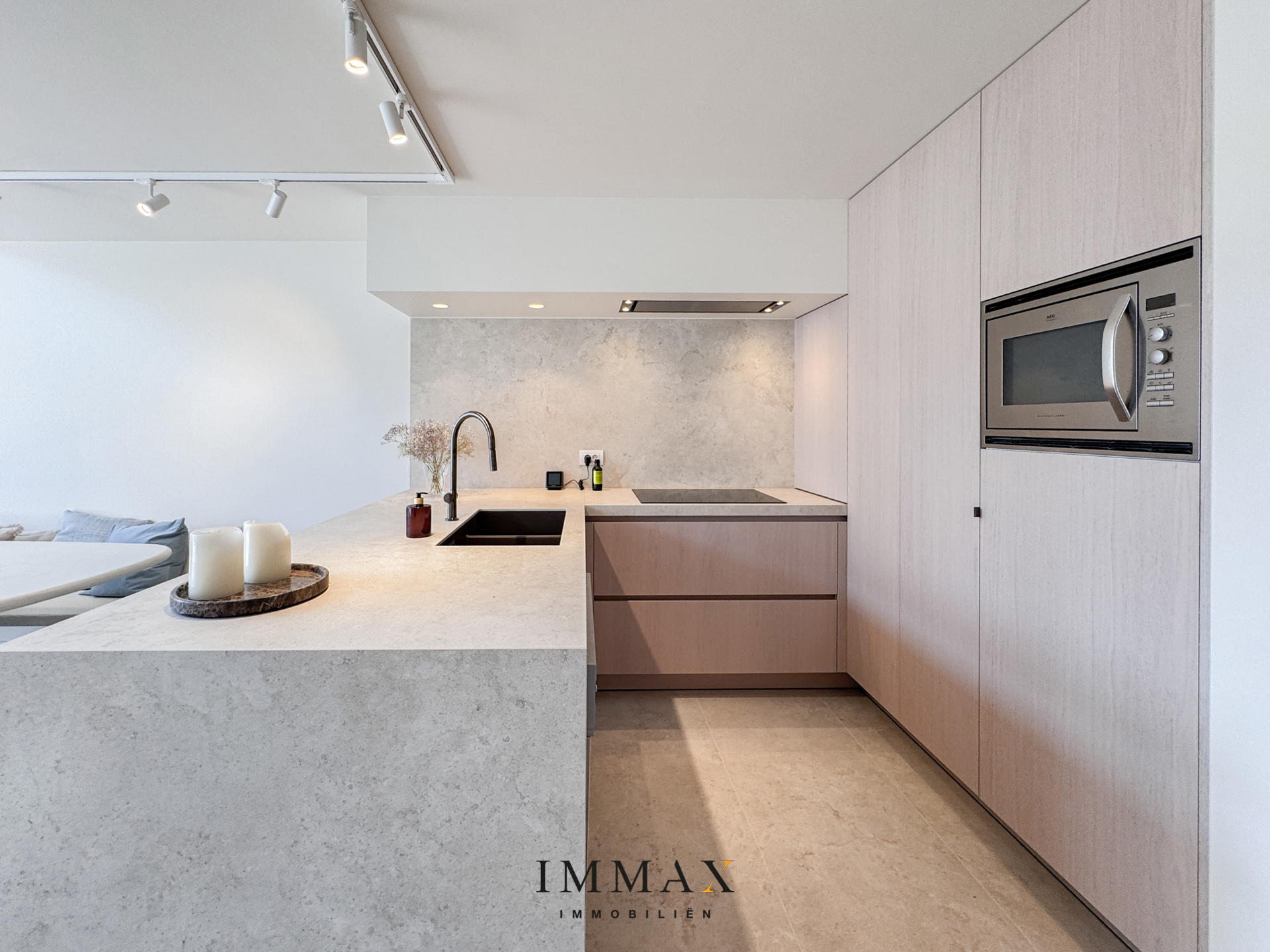 Fenomenaal gerenoveerd mezzanine-appartement met 4 SLK en ruim terras dichtbij de zee - foto 5