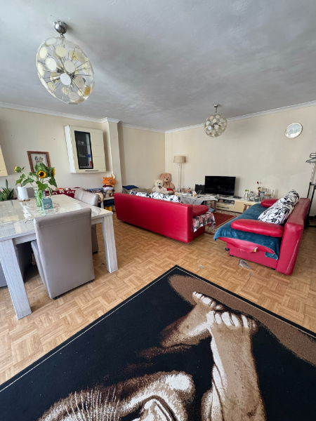 Appartement met 3 slaapkamers en autostaanplaats in hartje Genk - foto 4