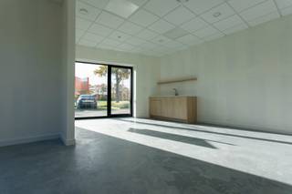 Nieuwbouw KMO-unit/magazijn van 237m² gelegen te Essen, bedrijventerrein 'De Rijkmaker"...