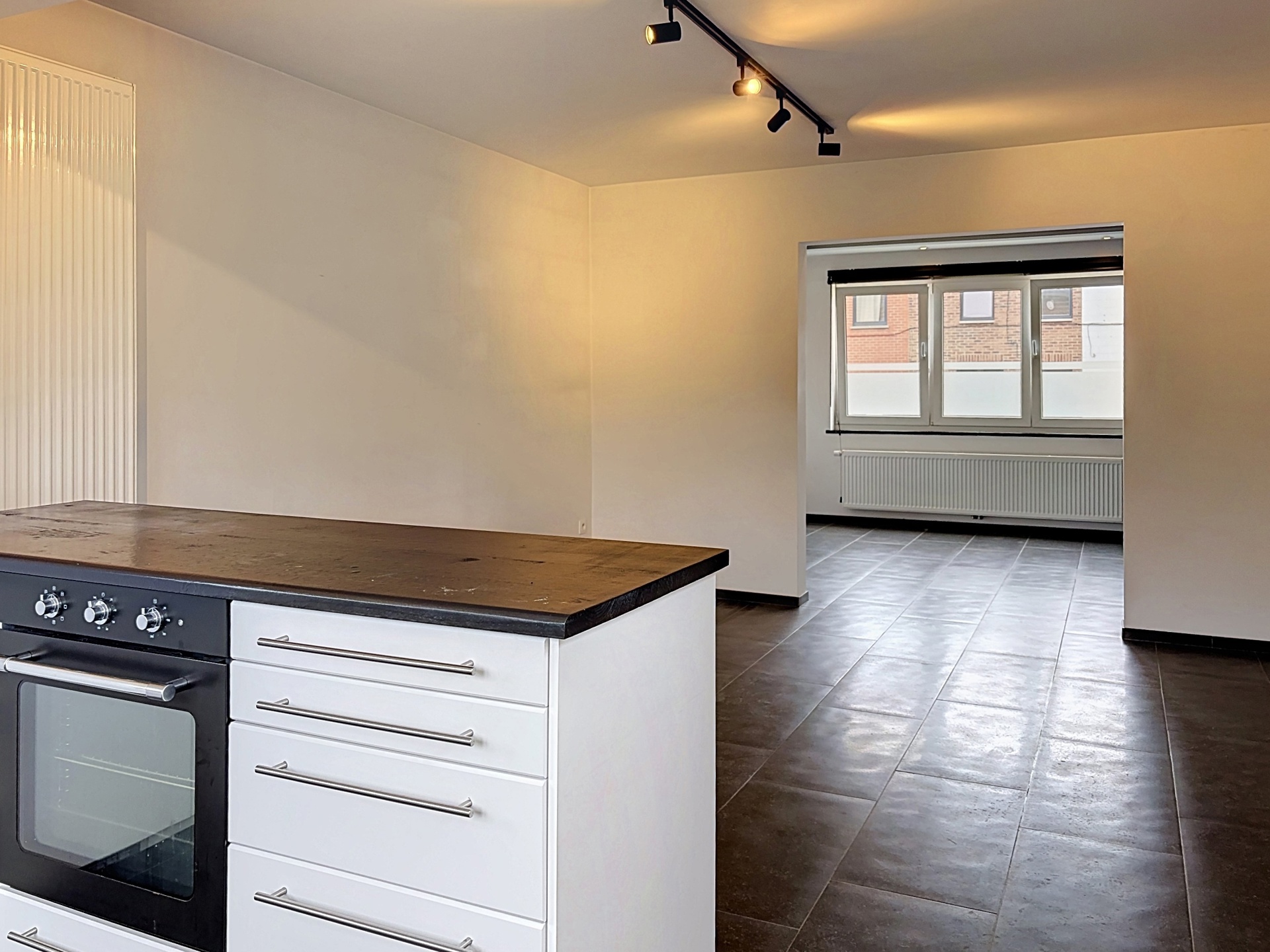 Huis te huur in Charleroi met 4 slaapkamers - foto 5