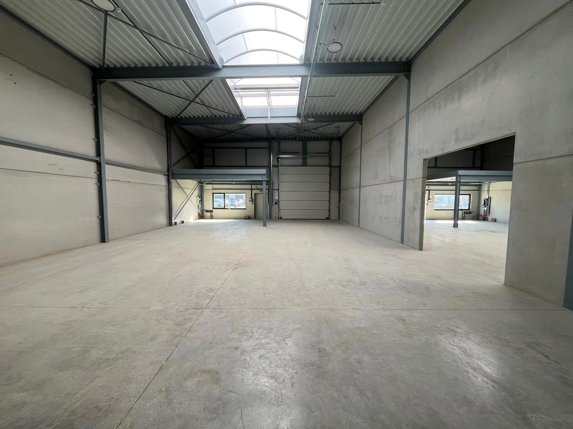 Commercial à louer à Ranst - photo 5
