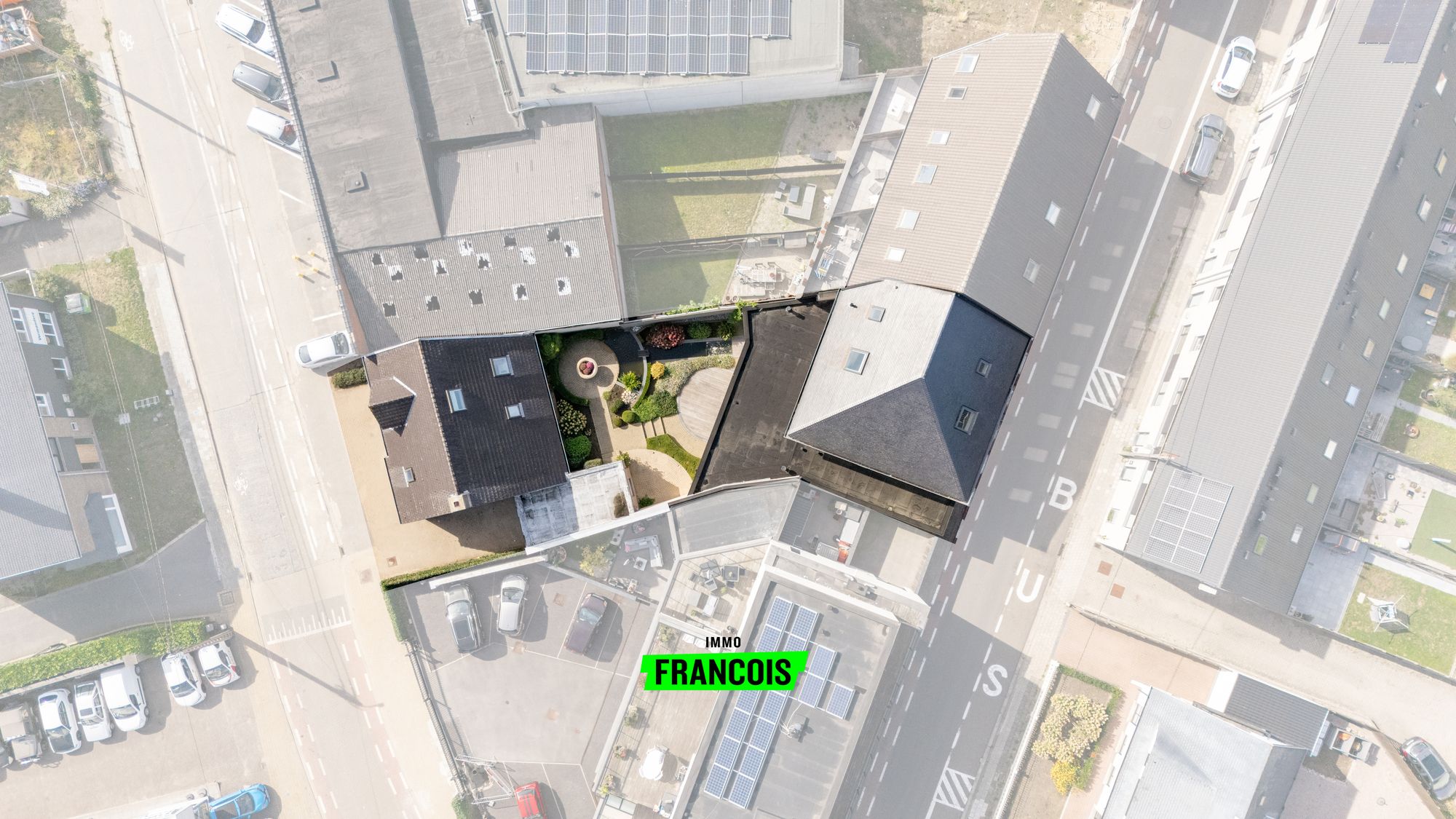 Maison à vendre à Zwevezele avec 6 chambres - photo 2