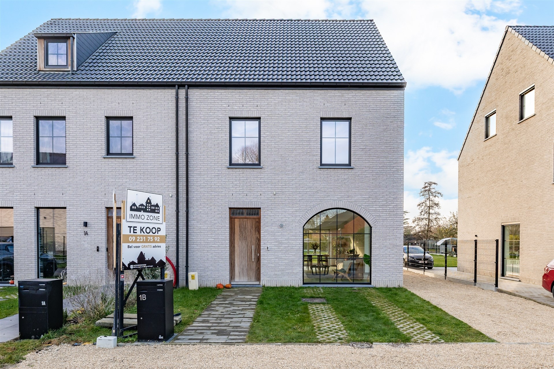 Uitzonderlijk mooie ééngezinswoning met tuin (bouwjaar 2023) - foto 1