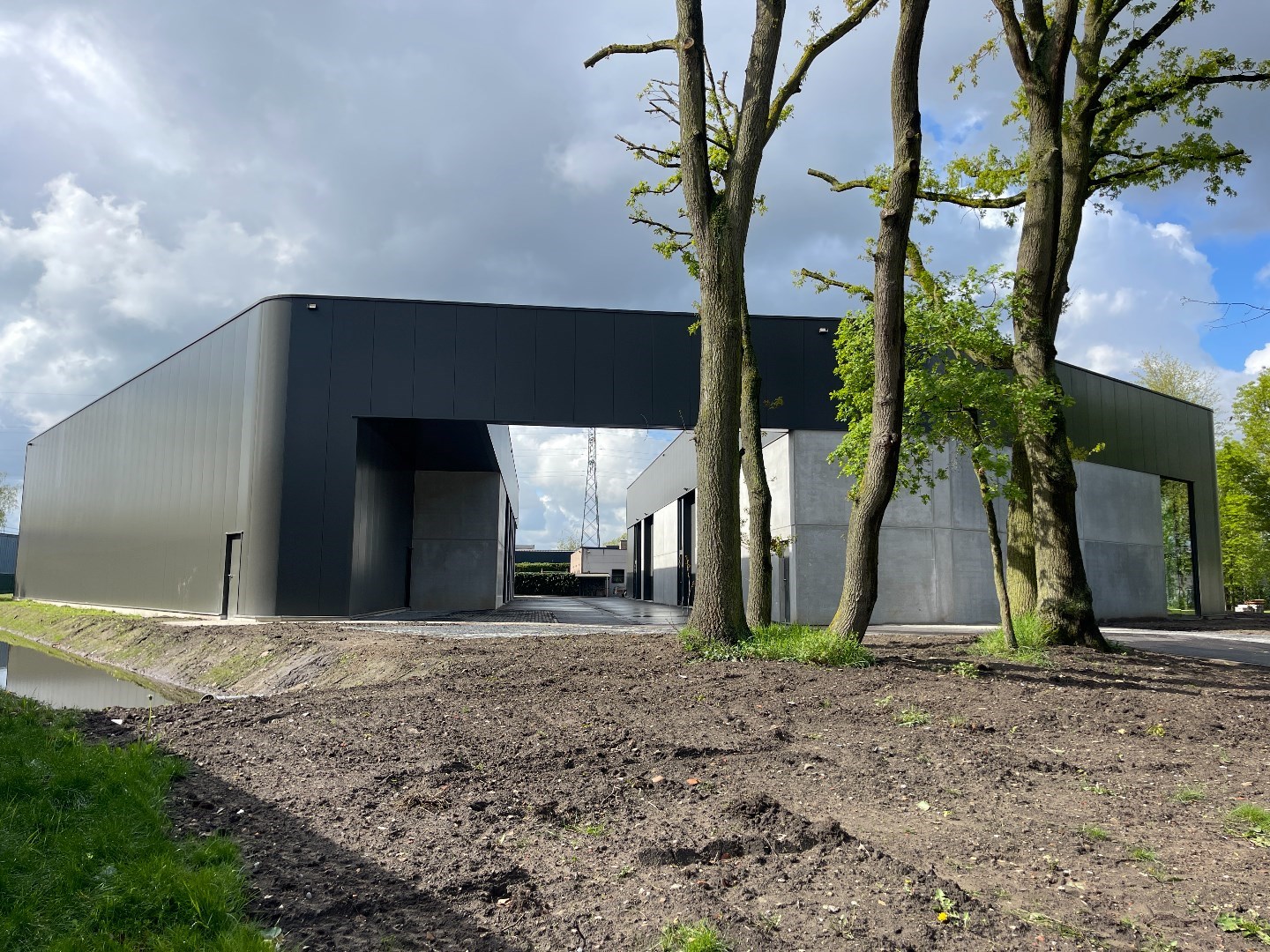 UNIT 7B - Moderne bedrijfshal van 260m² TE HUUR - foto 3