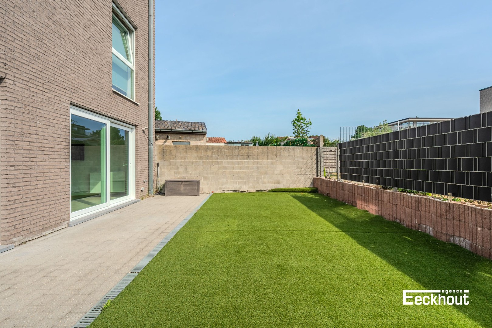 Ruim gelijkvloersappartement met zonneterras en tuin in recent gebouw! - foto 4