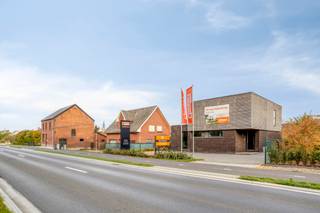 Welkom in Werchter ! Hier komen modern wooncomfort en energie-efficiëntie samen in een instapklare gezinswoning. Ze werd in 2010 gebouwd...