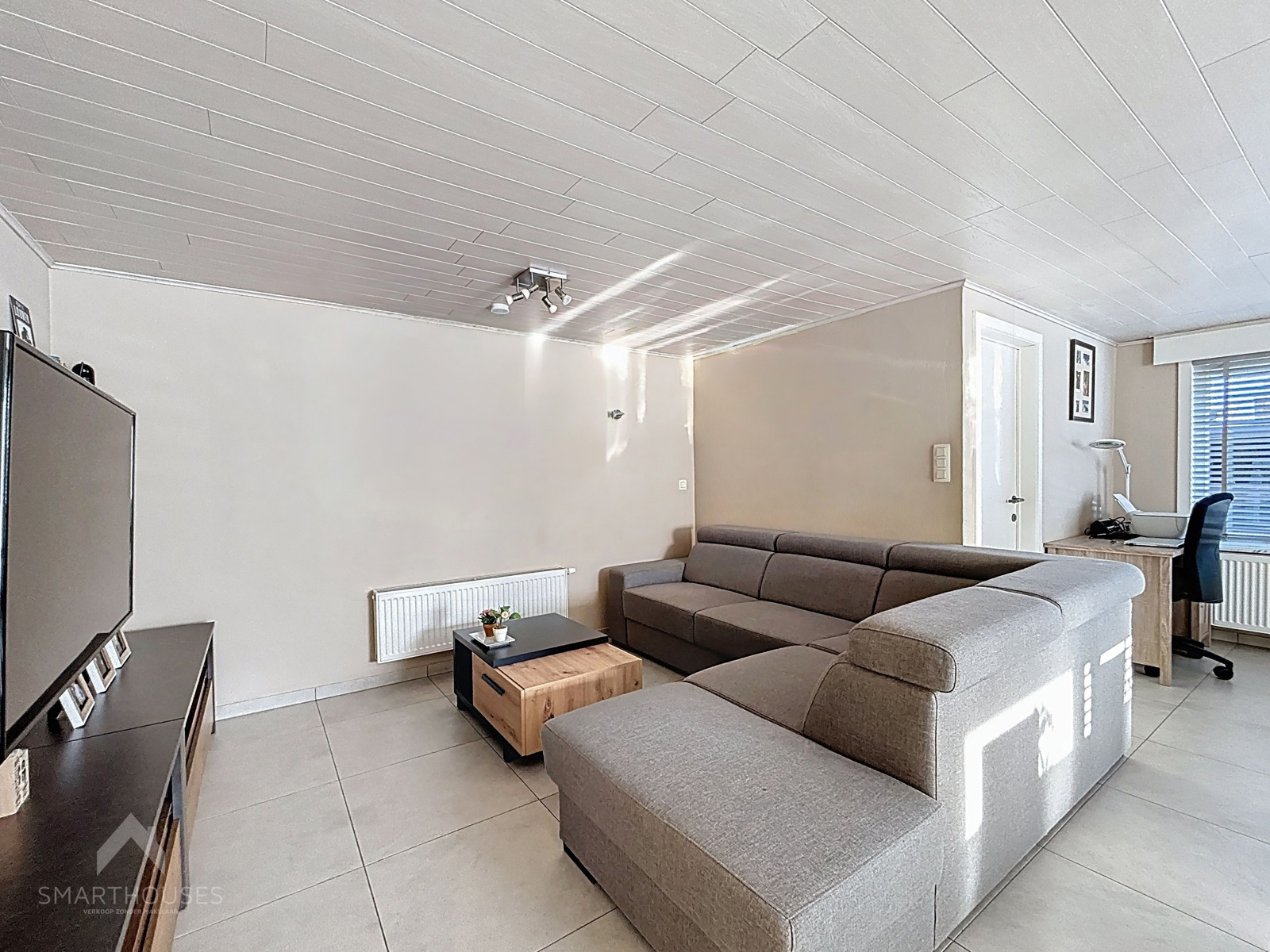 Alleenstaande woning in doodlopende straat met 4 slaapkamers - foto 4