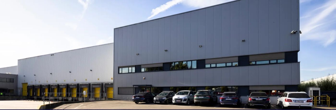 Entrepôt logistique de 9 376 m² avec bureaux À PROXIMITÉ de l'E19 - photo 5
