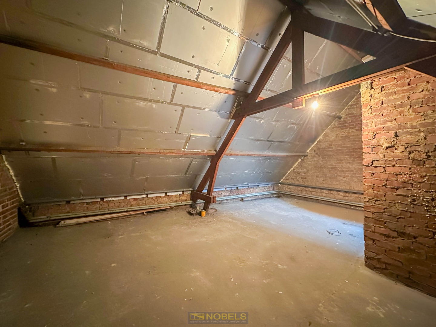 Te koop, handelspand met casco-appartement/kantoor pal in centrum Oudenaarde - photo 5