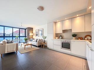 Dit recent appartement op de 1e verdieping werd volledig opgefrist: Nieuwe chauffages, schilderwerken,...  Het appartement is al volgt...