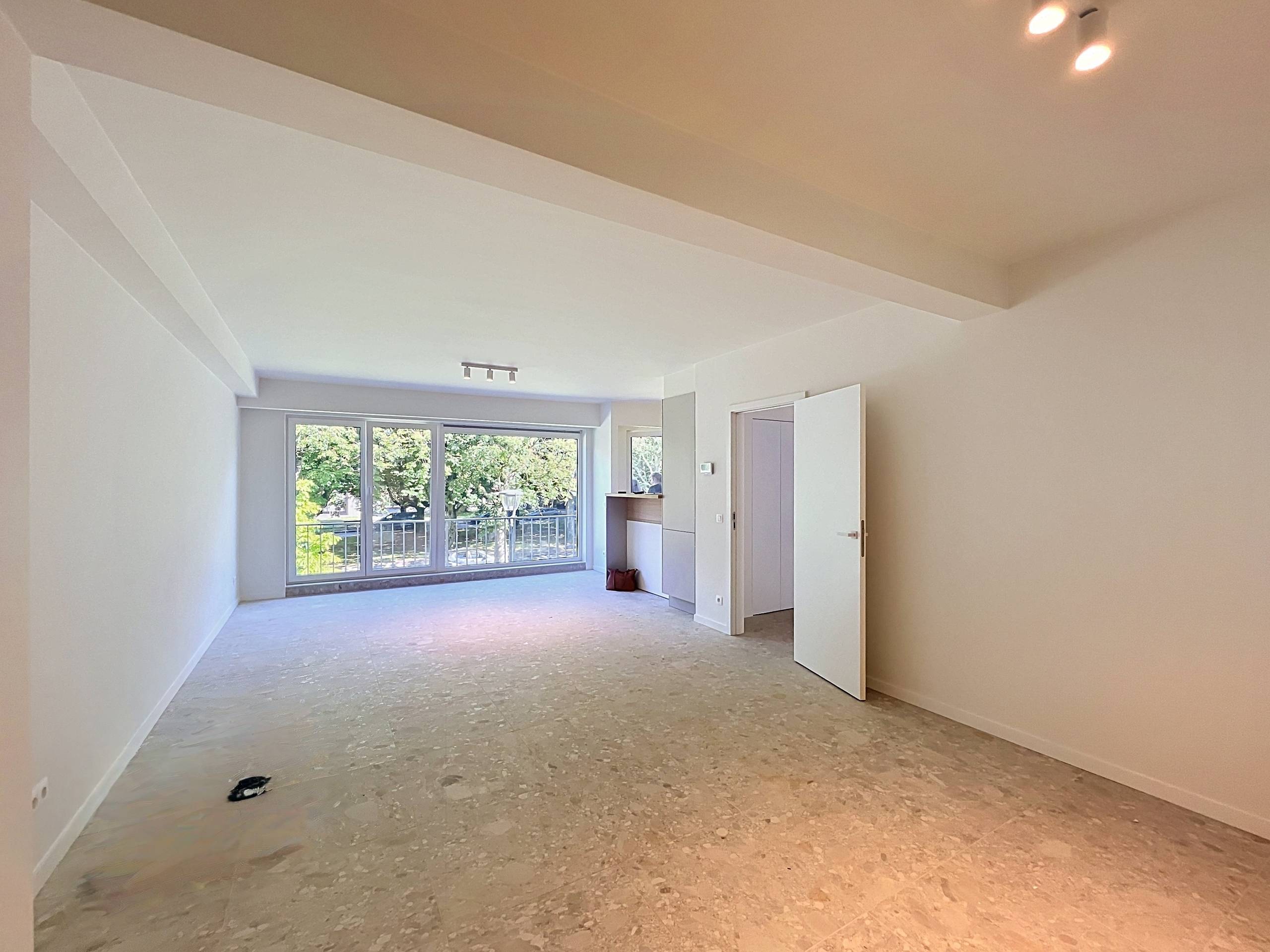 Recent gerenoveerd appartement op in Anderlecht - foto 5